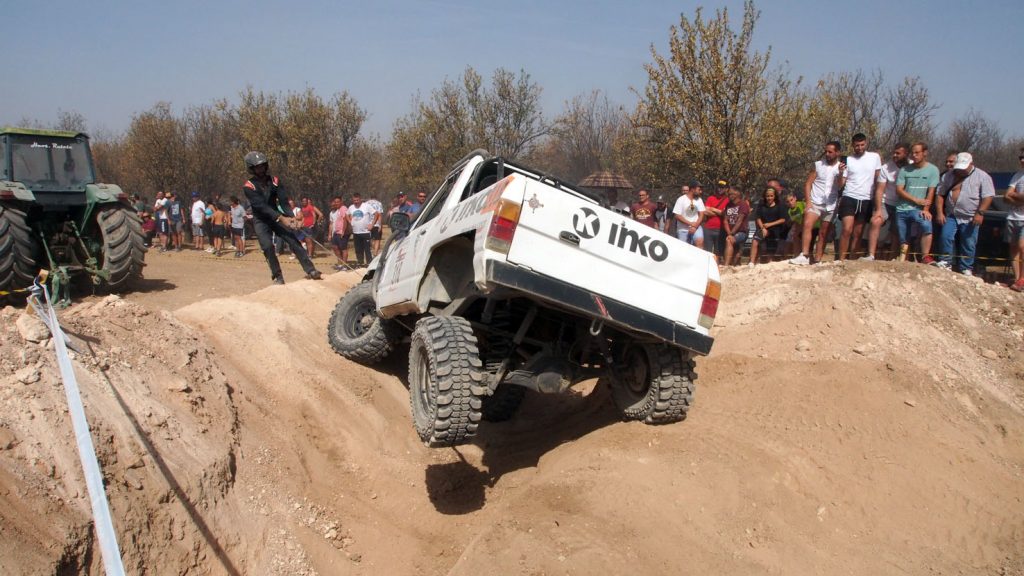 Los equipos tuvieron que recurrir al winch para superar muchas zonas.