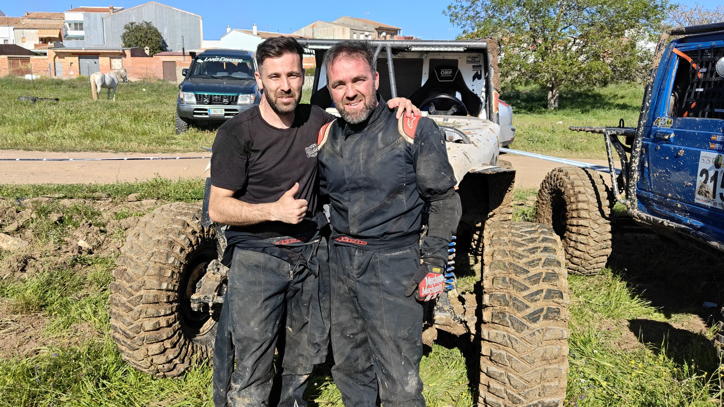 Equipo MJ Neumáticos Extreme 4x4 de Castellar 2025.