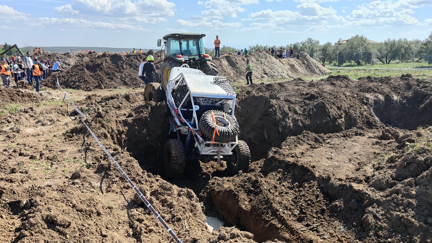 Equipo Electromecánica Óscar Extreme 4x4 de Castellar 2025.