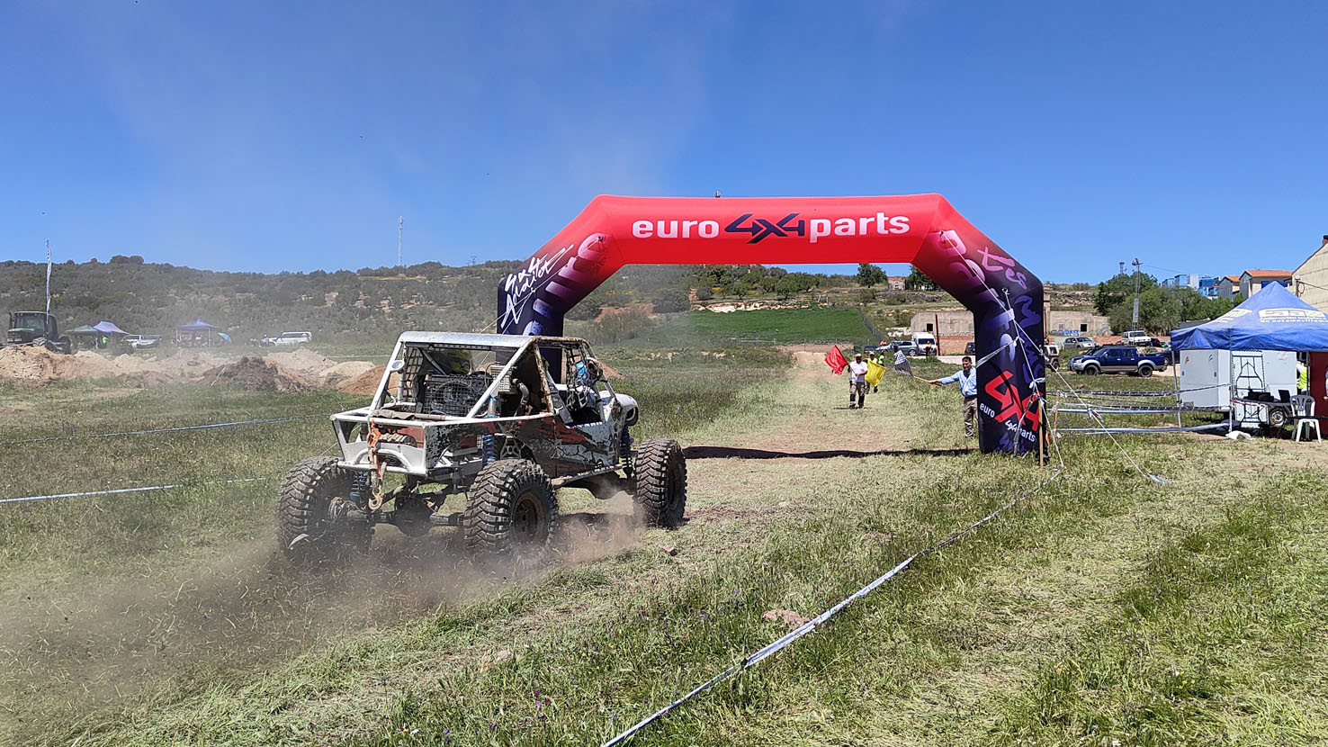 Equipo Electromecánica Óscar Extreme 4x4 de Castellar 2025.