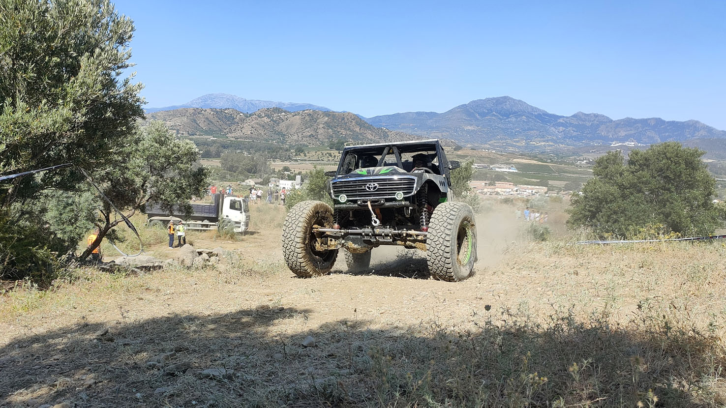 Equipo SBM Extreme 4x4 de Pizarra 2025.