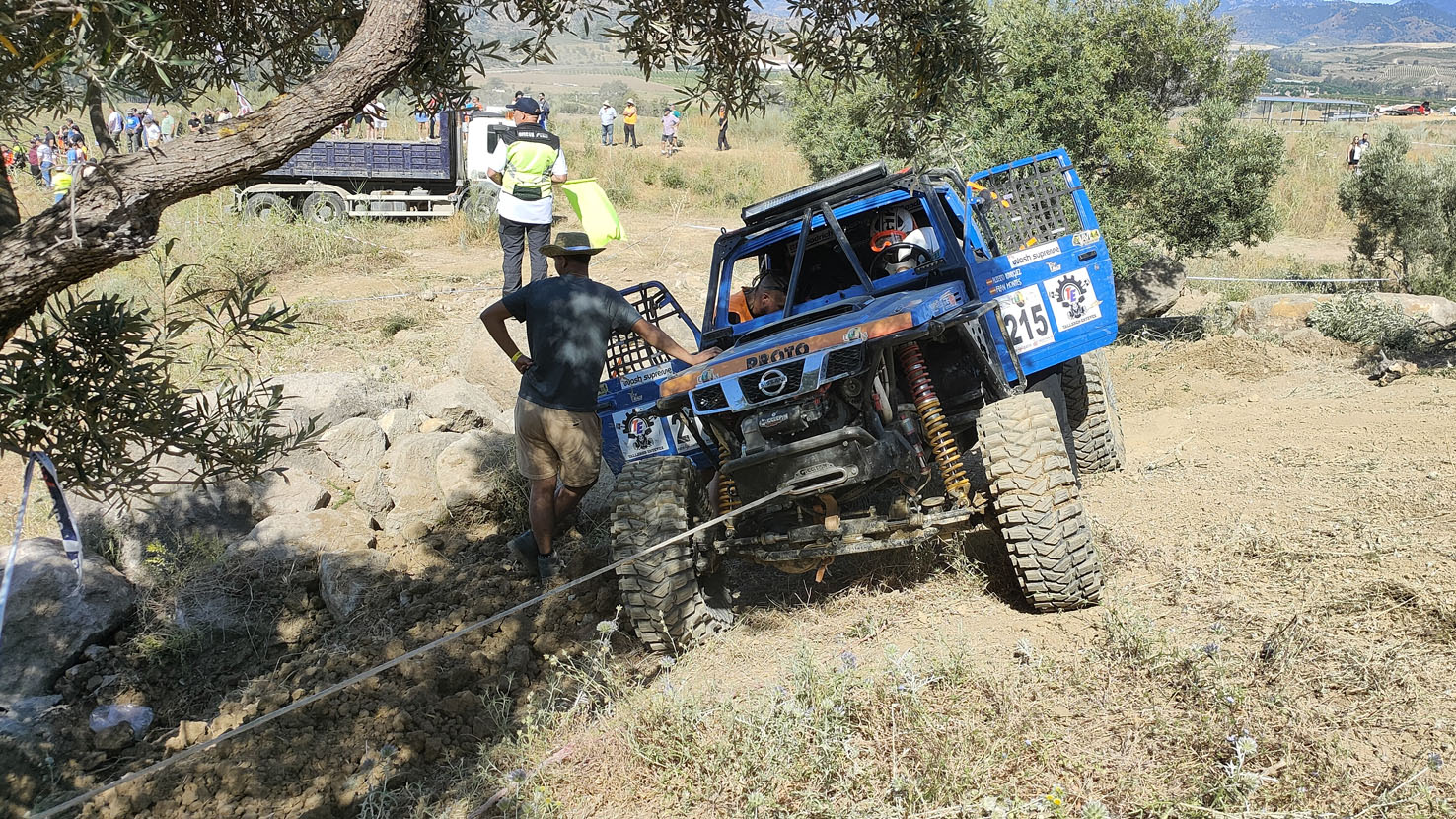 Equipo Trienzo Extreme 4x4 de Pizarra 2025.