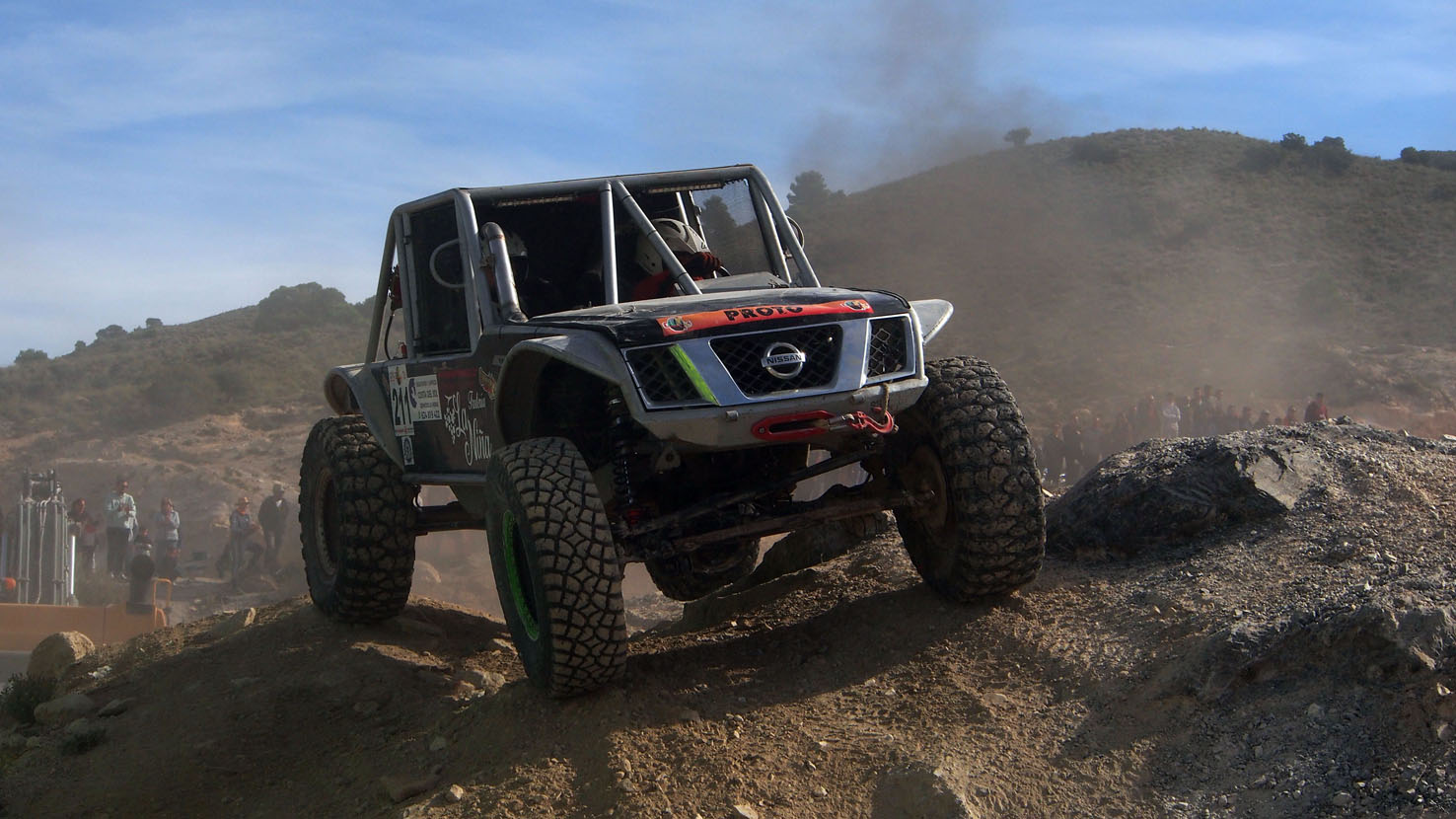 Equipo Team Berlanga Extreme 4x4 de Baza 2025.