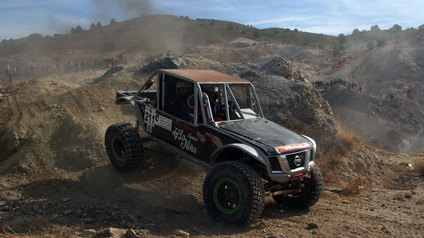 Equipo Team Berlanga Extreme 4x4 de Baza 2025.