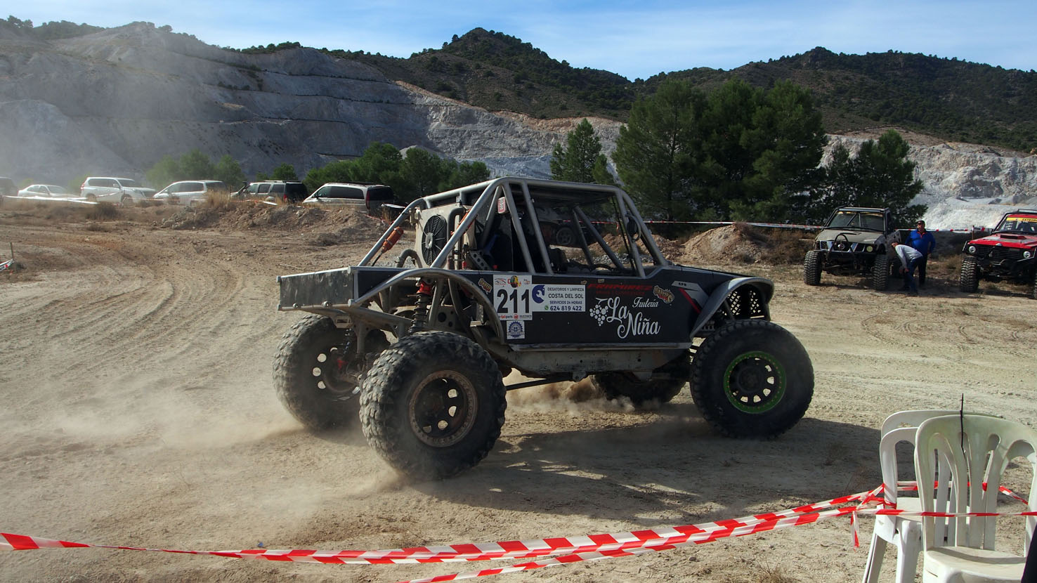 Equipo Team Berlanga Extreme 4x4 de Baza 2025.