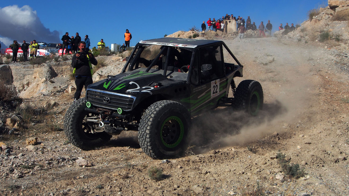 Equipo SBM 4x4 Extreme 4x4 de Baza 2025.