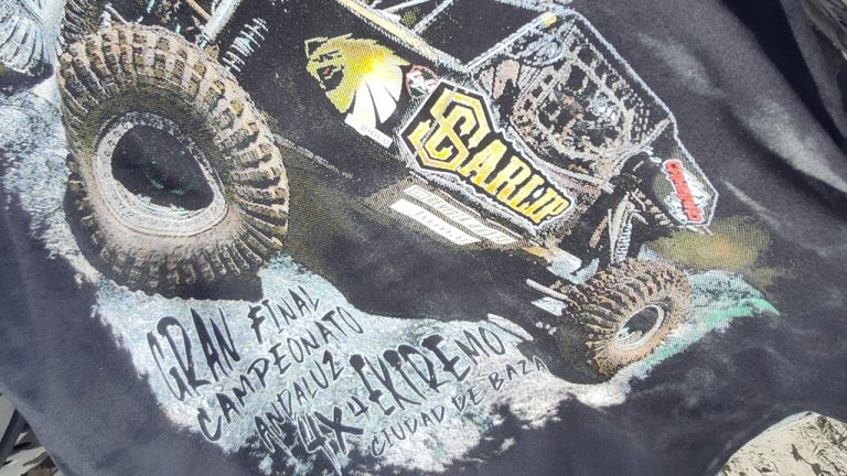 Camiseta oficial II Extreme 4x4 Baza 2025.