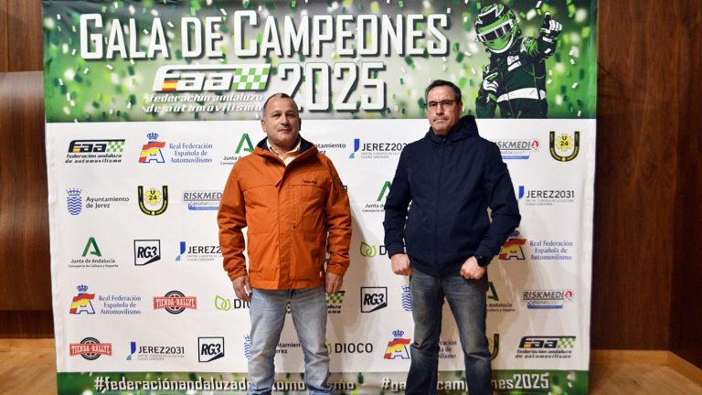 Gala de Campeones FAA Podio categoría Super Proto Equipo Eco AGB Park Campeonato Extremo 4x4 2025.