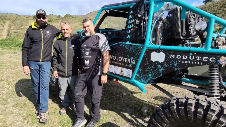 Equipo Team Modutec en el Extreme 4x4 de Torrox 2026.
