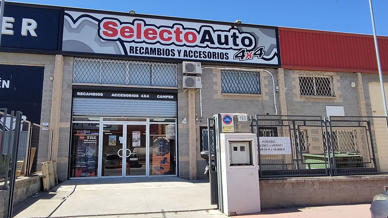 Fachada Selectoauto 4x4.