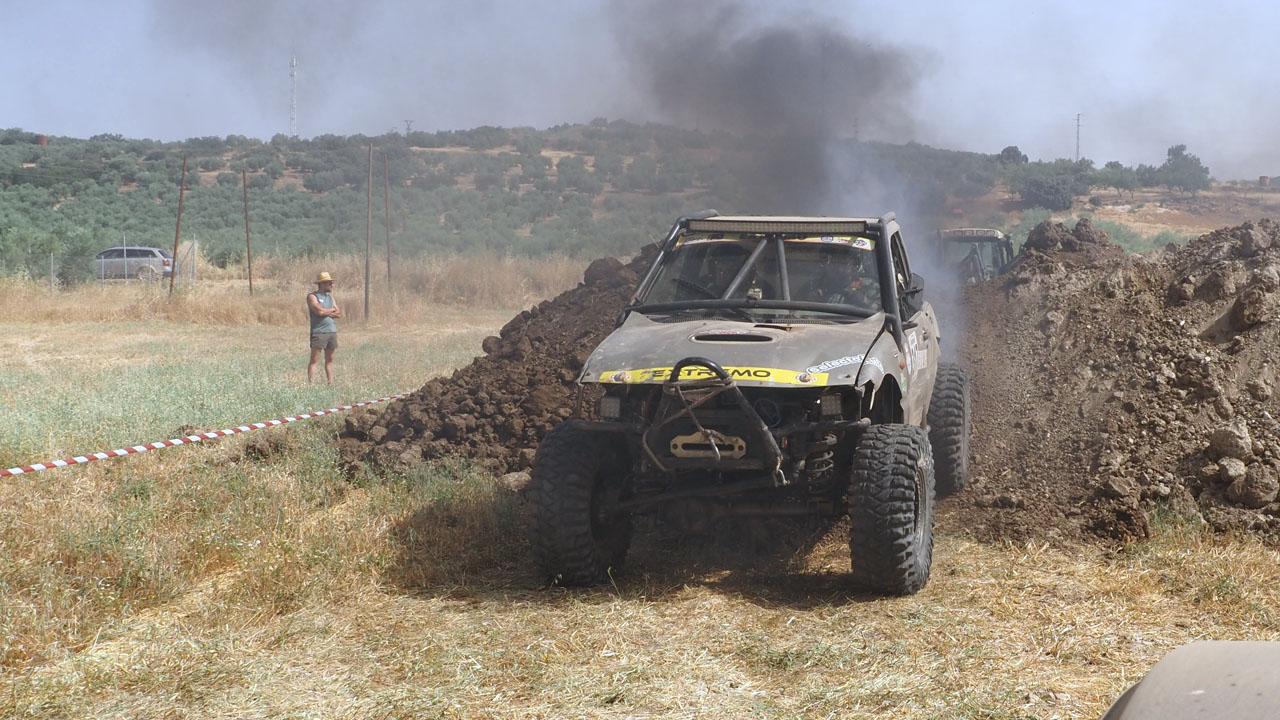 Extreme 4x4 Castellar 2026 Equipo Revienta Pistones.