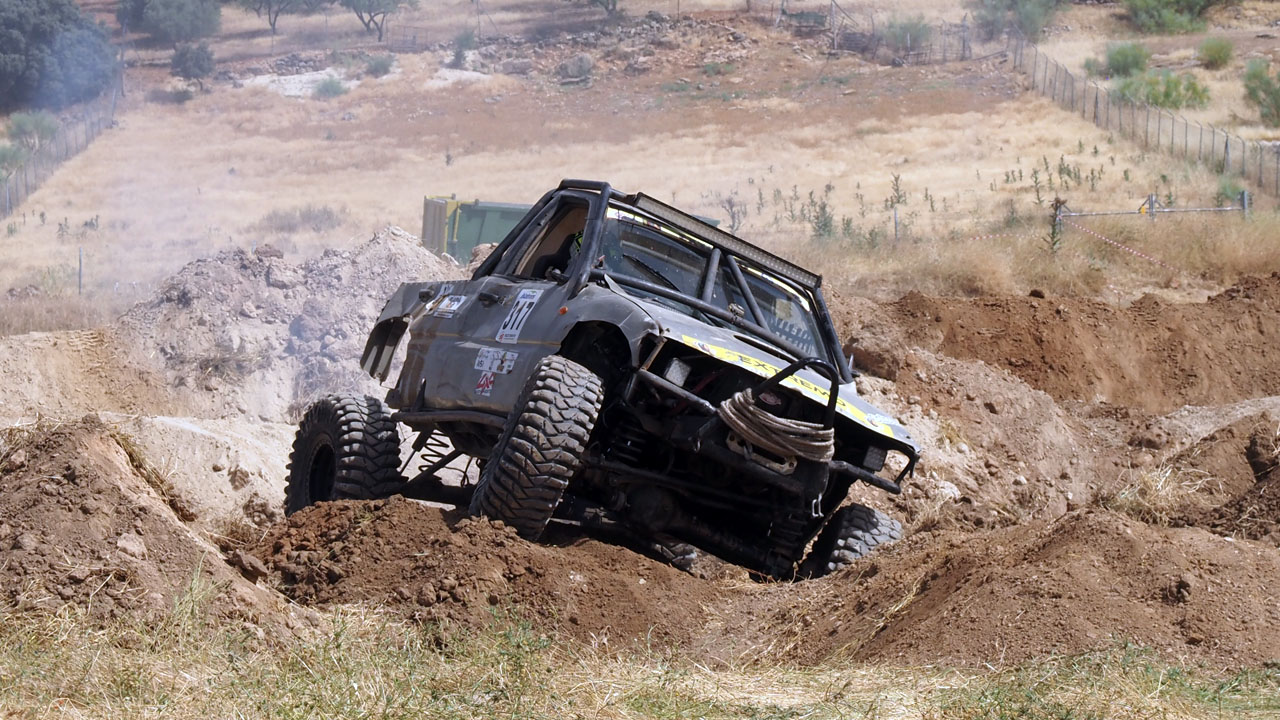 Extreme 4x4 Castellar 2026 Equipo Revienta Pistones.