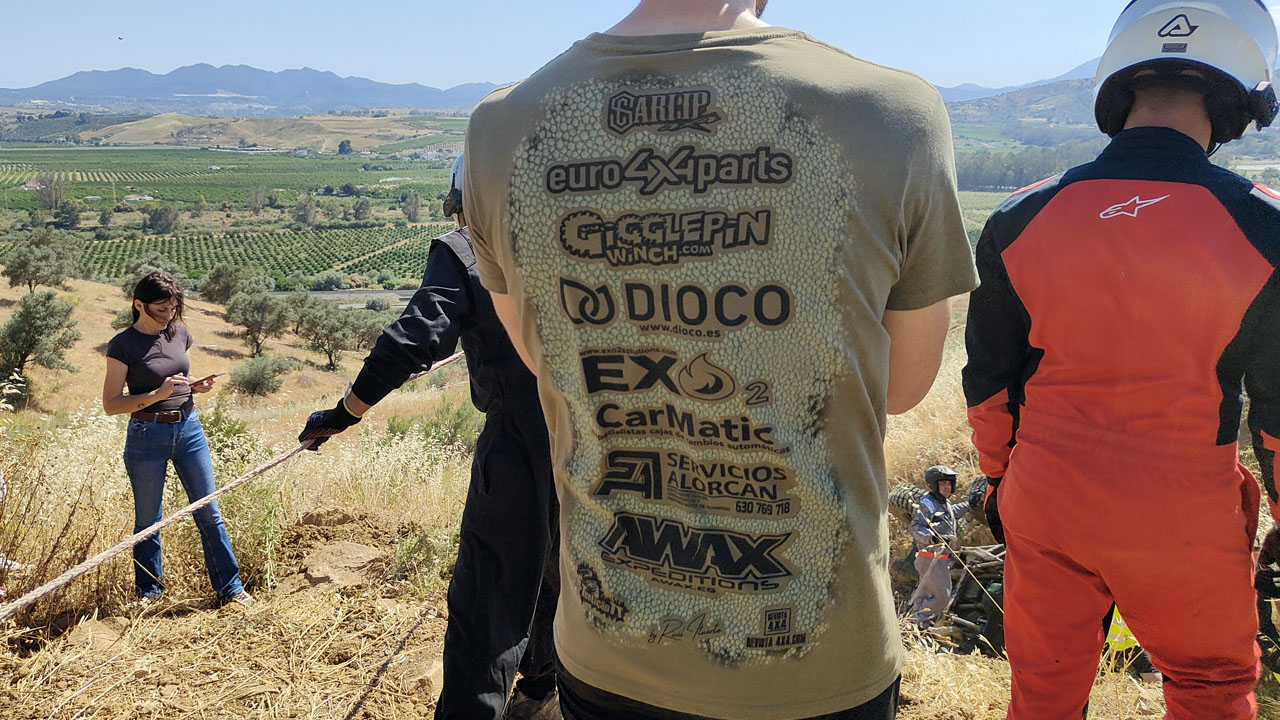 Camiseta oficial Extreme 4x4 de Pizarra 2026.