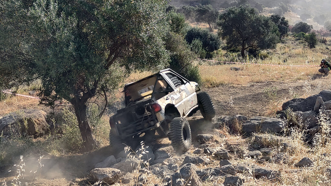 Extreme 4x4 de Pizarra Equipo Revienta Pistones.
