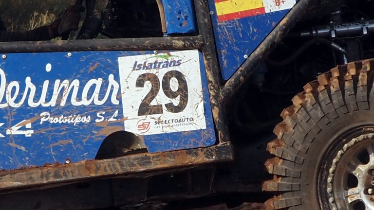 Dorsal equipo participante en el I Extreme 4x4 Beas de Segura 2026.